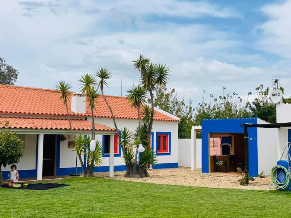 Baobab Moz Lodge 米尔芳提斯城 外观 照片
